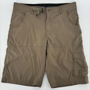 Prana Men's Dark Tan Cargo Shorts. Large